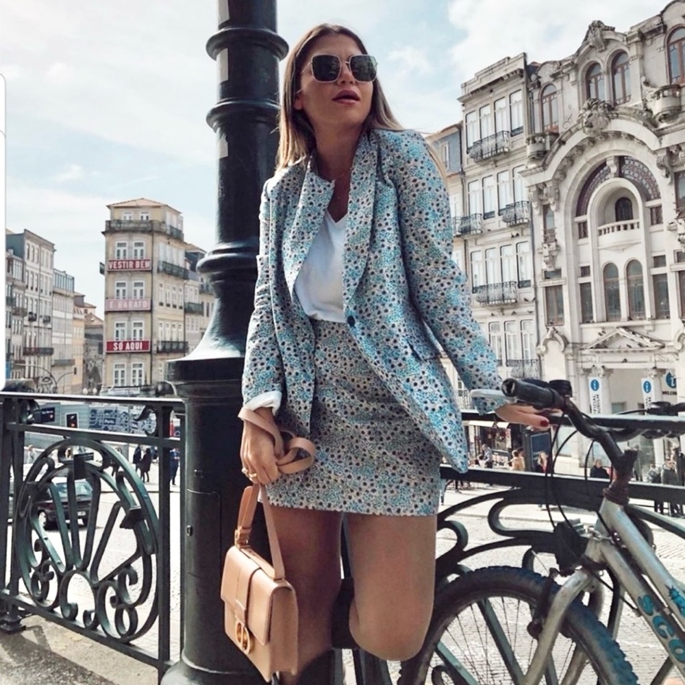 ZARA 2 Pc Matching Sets Satin Floral Print Oversized Blazer S & Skirt M Sets